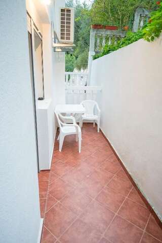 Виллы Vila Vukotić Петровац Стандартный трехместный номер-студио-4