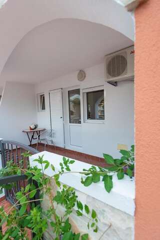 Виллы Vila Vukotić Петровац Стандартный номер-студио-2